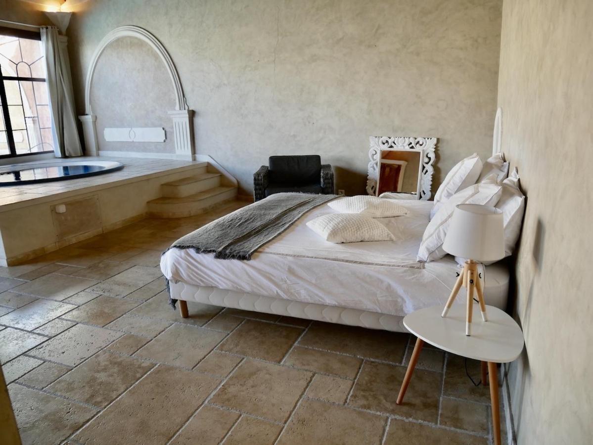 Готель Le Pool House - Private Jacuzzi - Mas Des Sous Bois Ventabren Екстер'єр фото